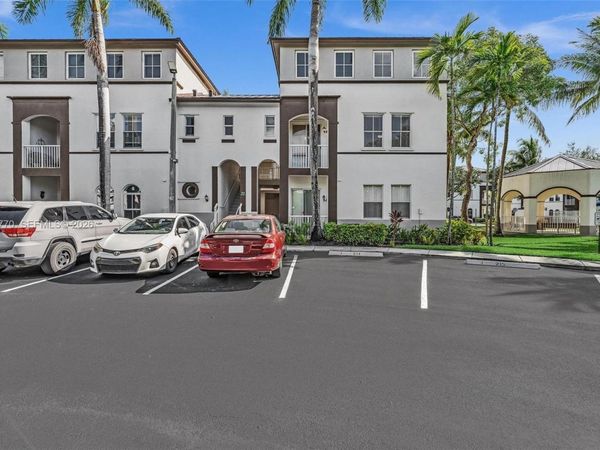 4435 SW 160th Ave , Unit 215, Miramar, FL 33027