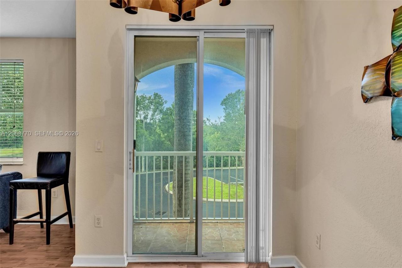 4435 SW 160th Ave, Unit 215, Miramar, FL 33027 Photo
