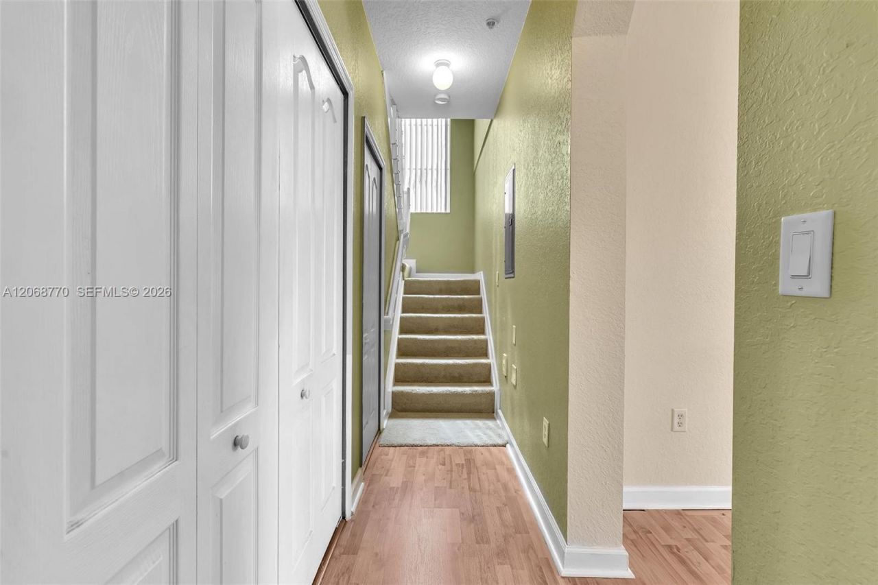 4435 SW 160th Ave, Unit 215, Miramar, FL 33027 Photo