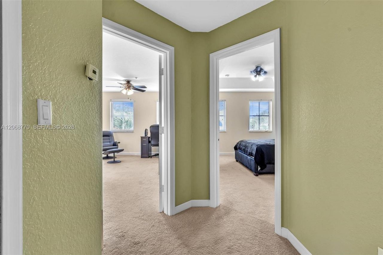 4435 SW 160th Ave, Unit 215, Miramar, FL 33027 Photo