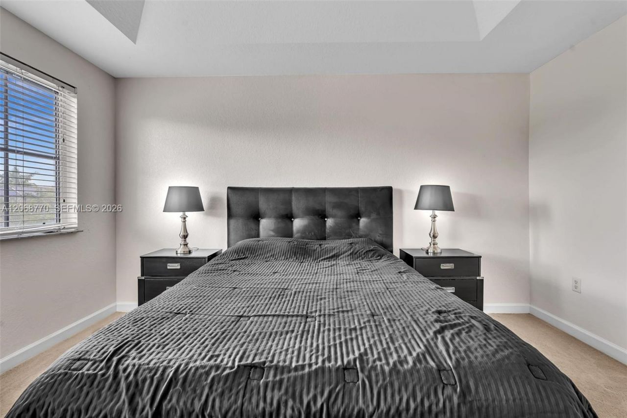 4435 SW 160th Ave, Unit 215, Miramar, FL 33027 Photo