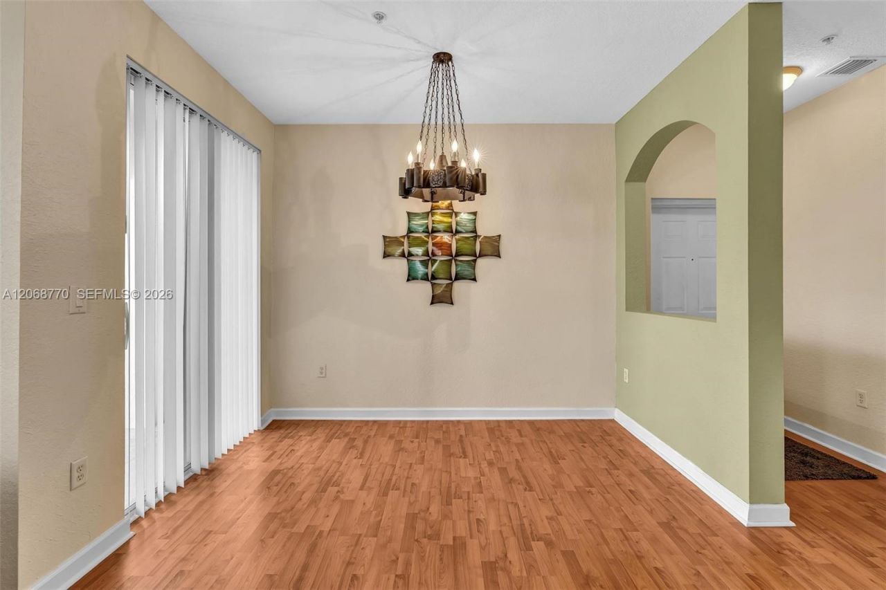 4435 SW 160th Ave, Unit 215, Miramar, FL 33027 Photo