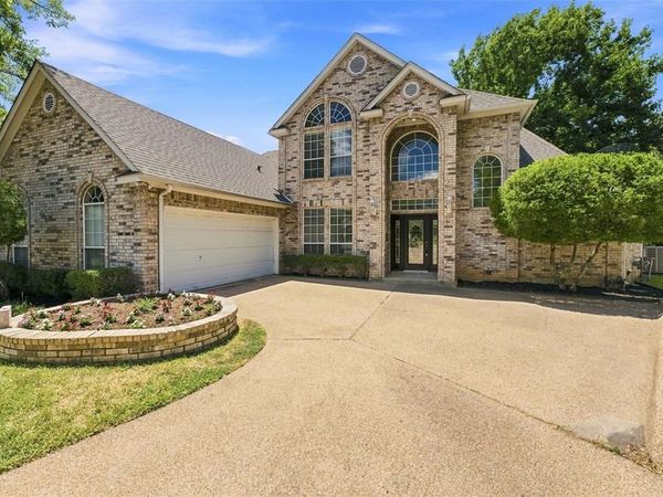 4 Amen Corner Court, Mansfield, TX 76063
