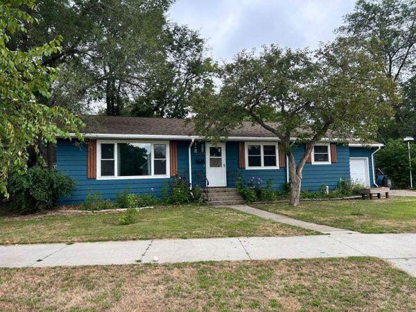 204 Homecrest Avenue SE, Wadena, MN 56482