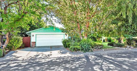 2880 Caballo Drive, Reno, NV 89502 Photo