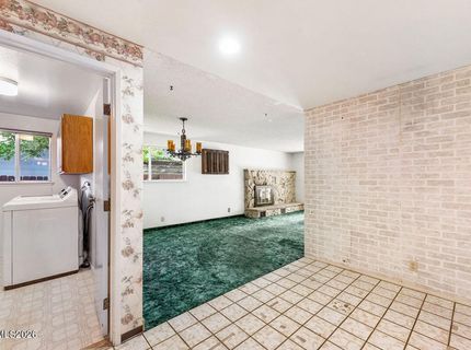 2880 Caballo Drive, Reno, NV 89502 Photo