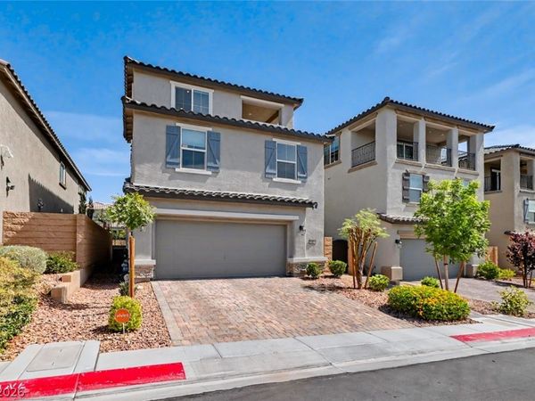 10634 Sariah Skye Avenue , Las Vegas, NV 89166