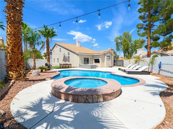 9041 Kingsdale Court , Las Vegas, NV 89147