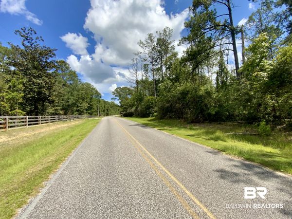 8634 Patricks Landing, Bay Minette, AL 36507