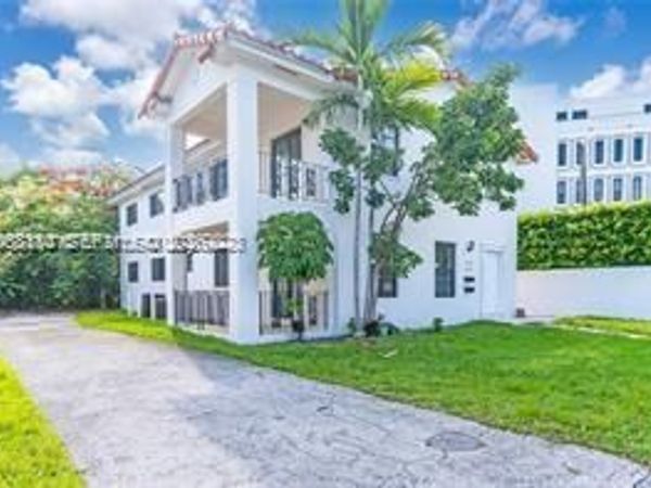3220 S Le Jeune Rd , Unit 3222, Coral Gables, FL 33134