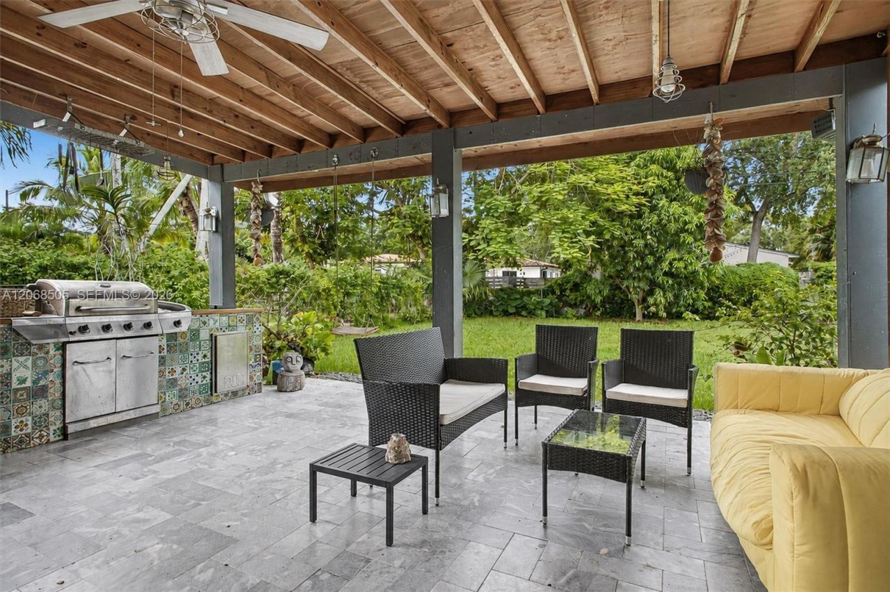125 NE 107th St, Miami Shores, FL 33161 Photo