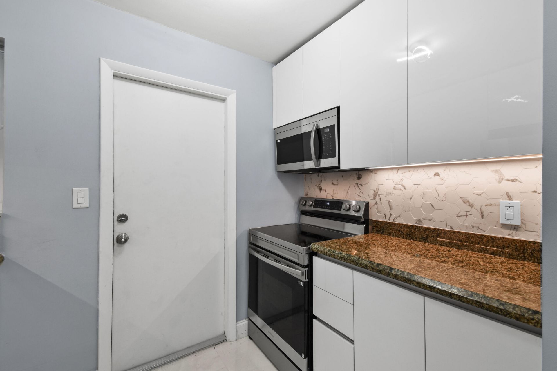 968 W 9th Street, Unit A1, Riviera Beach, FL 33404 Photo