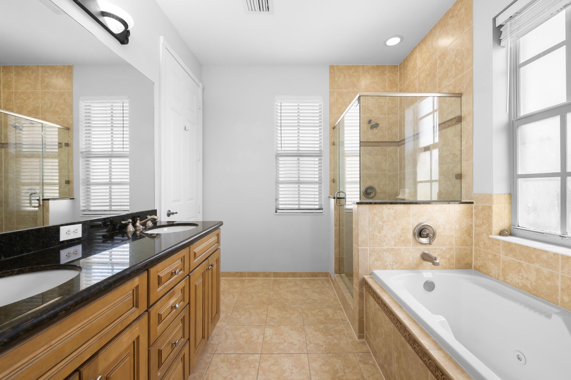 870 NW 83rd Lane, Boca Raton, FL 33487 Photo
