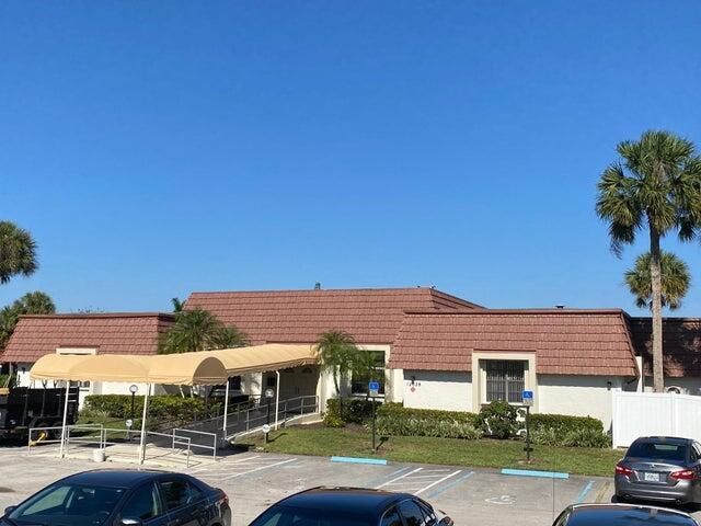 12011 Poinciana Boulevard S, Unit 202, Royal Palm Beach, FL 33411 Photo