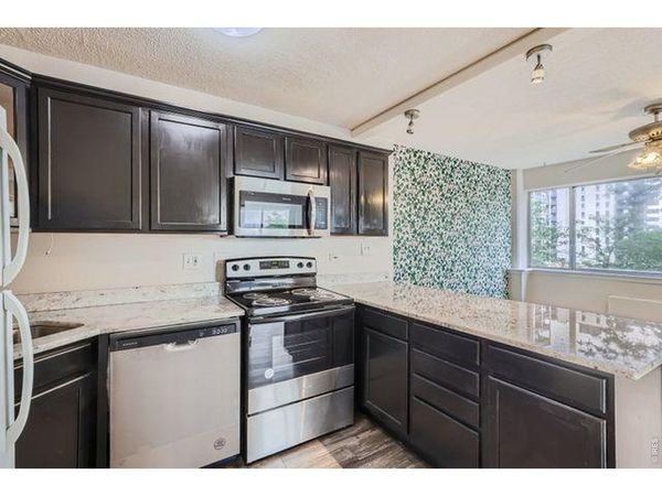 909 N Logan St, Unit 4-A, Denver, CO 80203