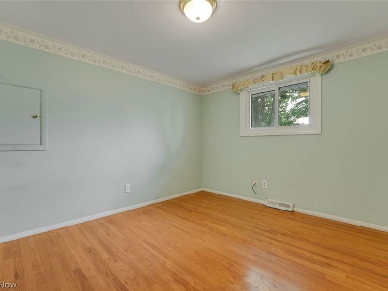 4880 Maple Hill Drive, Seven Hills, OH 44131 Photo 22