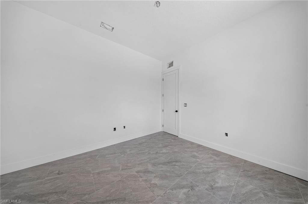 543/545 Alabama Rd S, Lehigh Acres, FL 33974 Photo