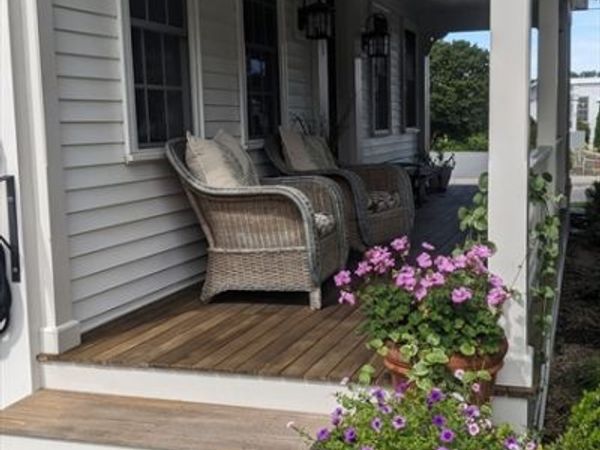 141 Main Street, Unit 1, Essex, MA 01929