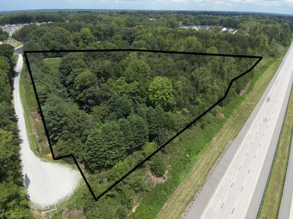 3518 Oneida Road , Greensboro, NC 27410