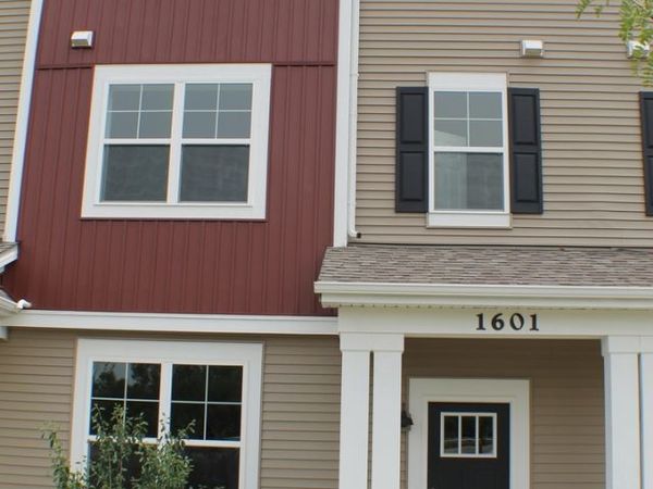 1601 Albany Street , Grayslake, IL 60030