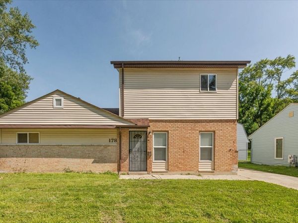 178 Nauvoo Street , Park Forest, IL 60466