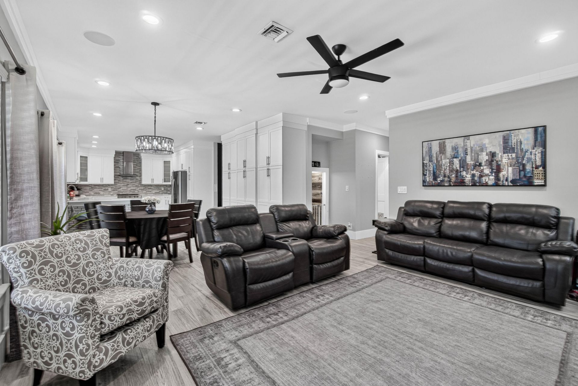 3725 Cypress Lake Drive, Lake Worth, FL 33467 Photo