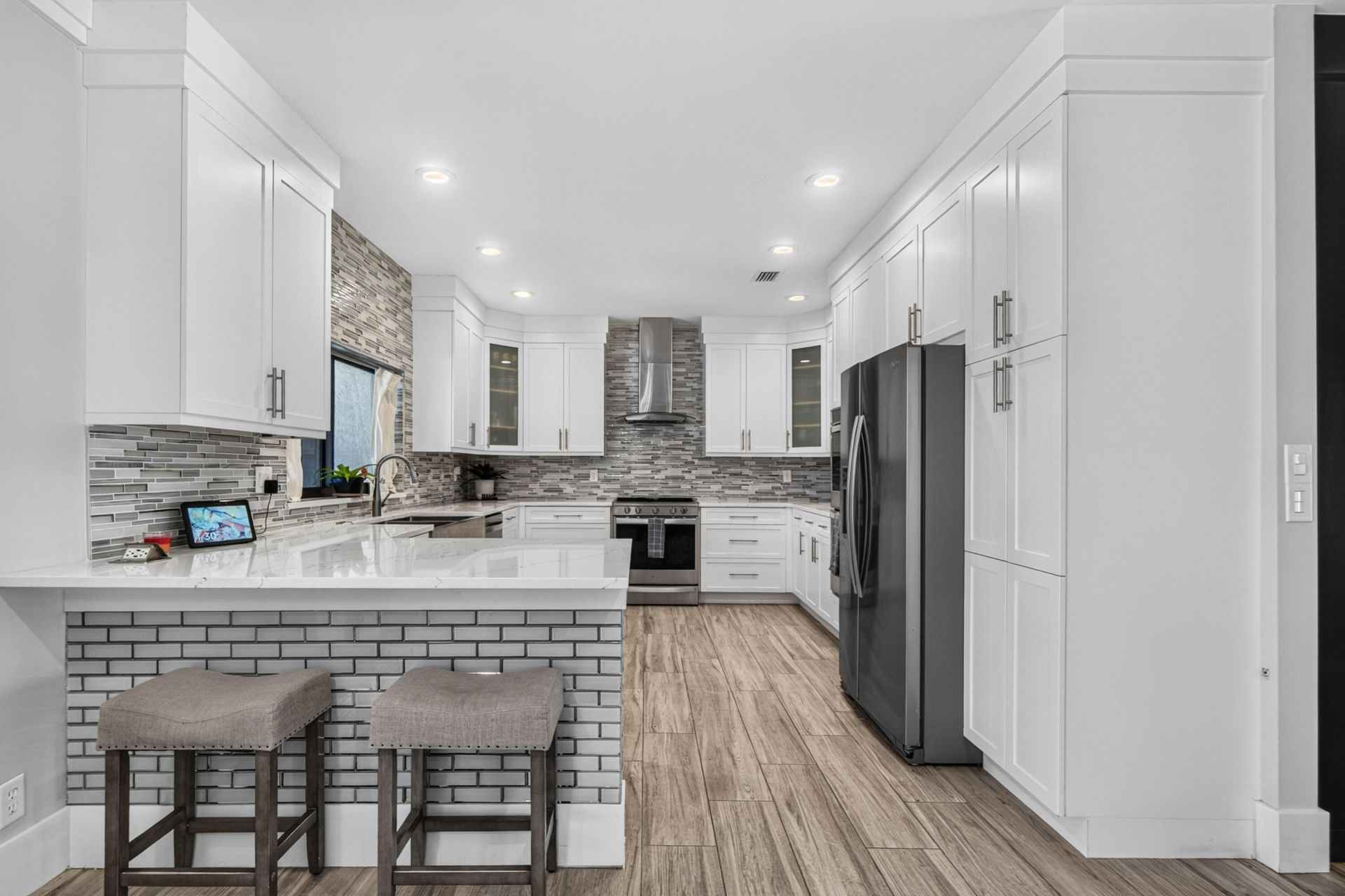 3725 Cypress Lake Drive, Lake Worth, FL 33467 Photo