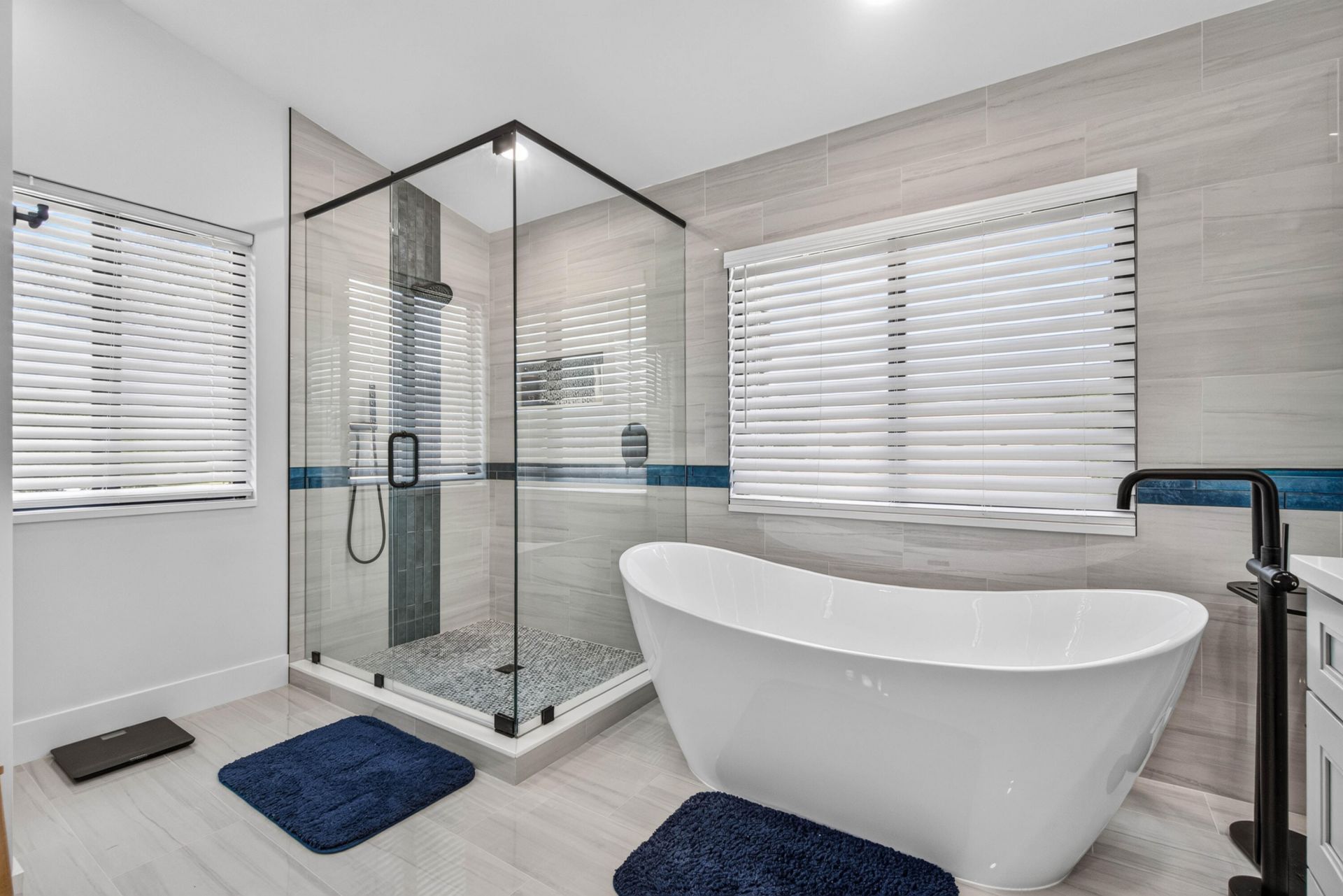 3725 Cypress Lake Drive, Lake Worth, FL 33467 Photo