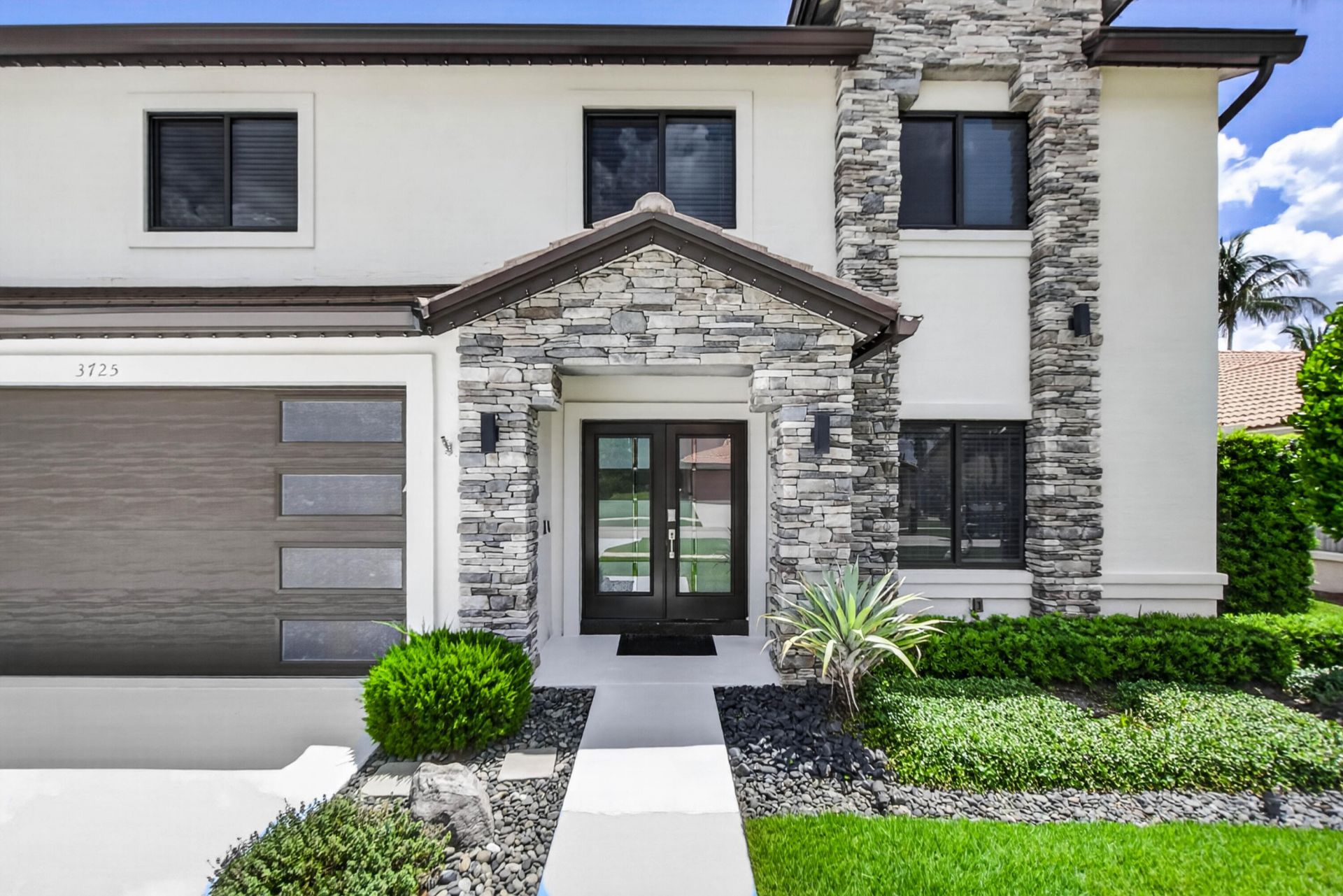 3725 Cypress Lake Drive, Lake Worth, FL 33467 Photo