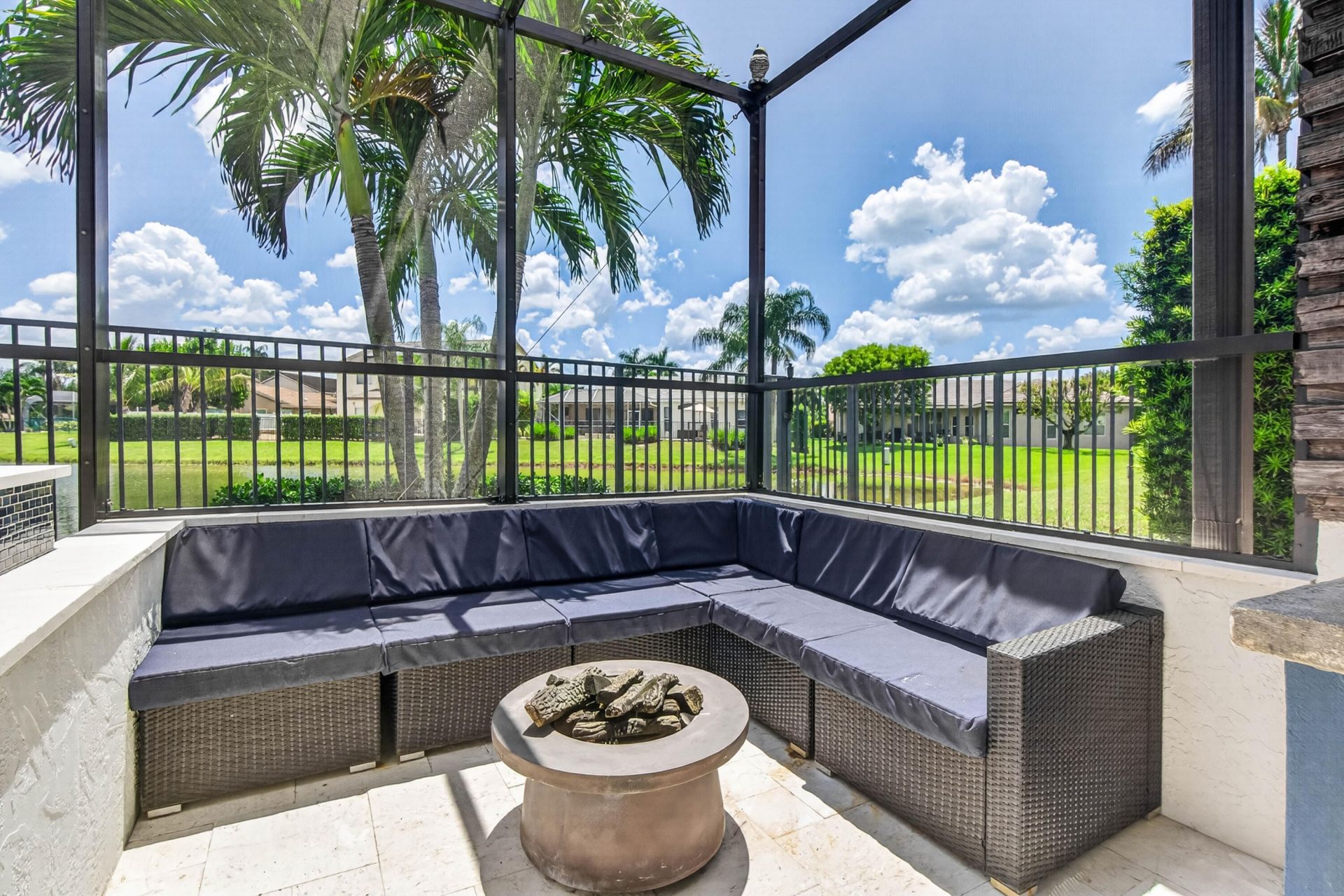 3725 Cypress Lake Drive, Lake Worth, FL 33467 Photo