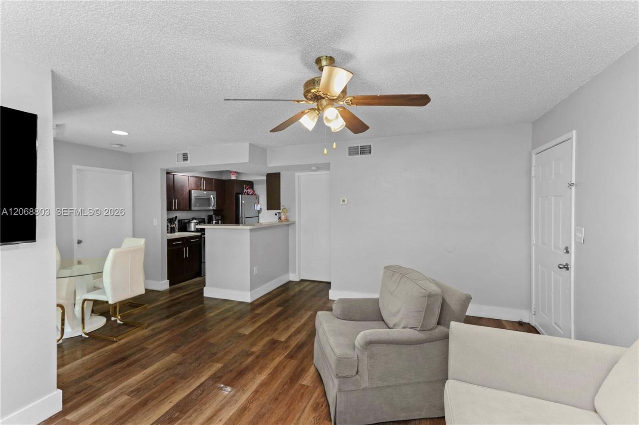 15600 SW 106th Ln , Unit 1007, Miami, FL 33196 Photo