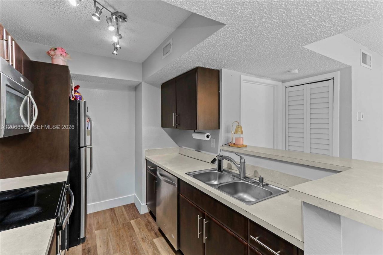 15600 SW 106th Ln , Unit 1007, Miami, FL 33196 Photo