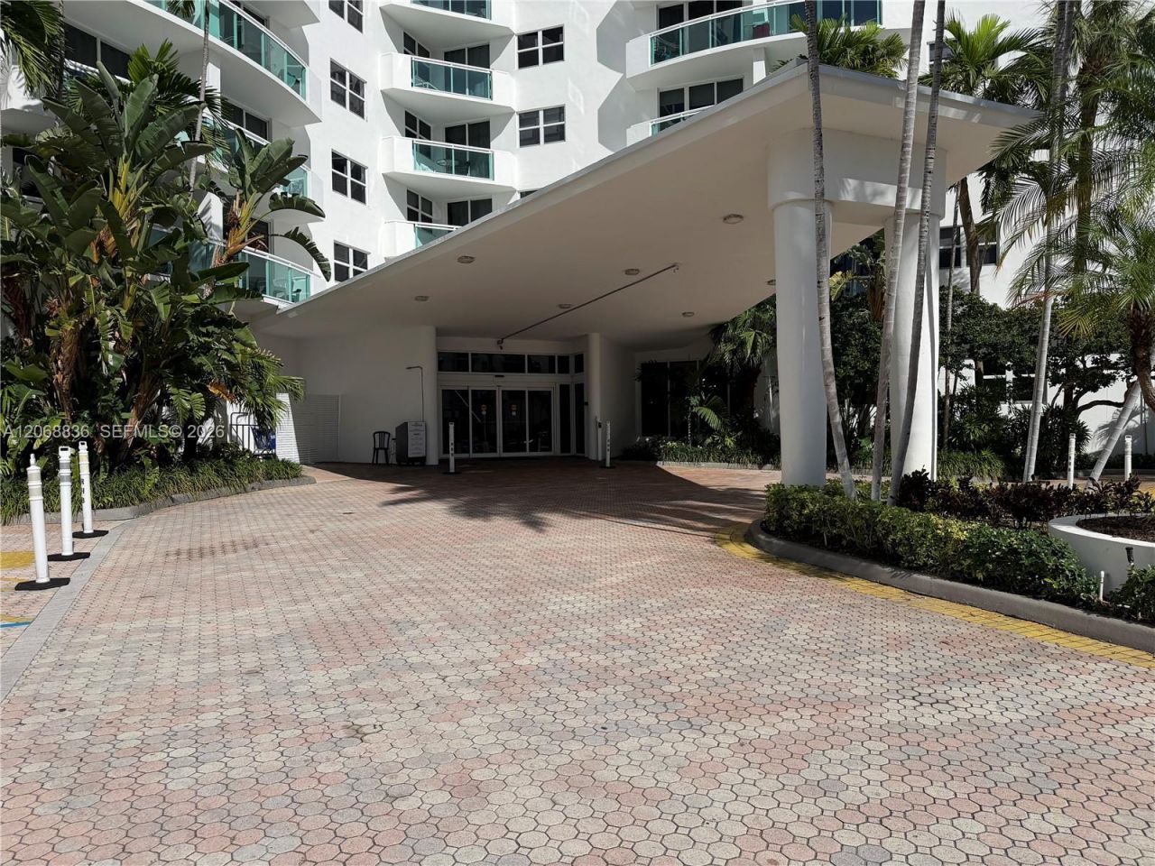 3001 S Ocean Dr, Unit 421, Hollywood, FL 33019 Photo