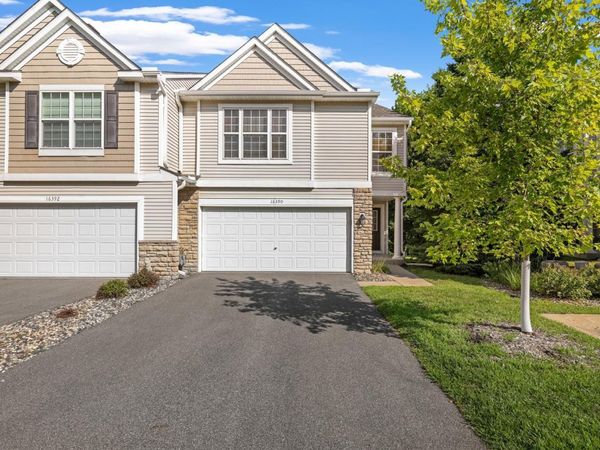 16390 Timber Crest Drive SE, Prior Lake, MN 55372