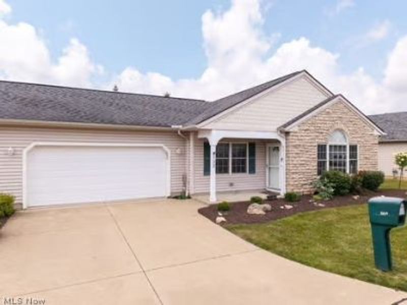 132 Arrow Court, Elyria, OH 44035 Photo 1