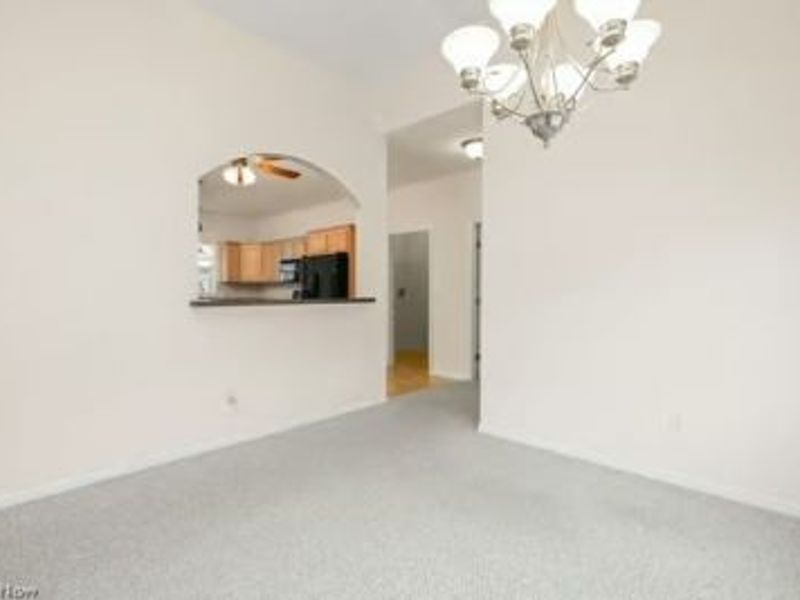 132 Arrow Court, Elyria, OH 44035 Photo 11