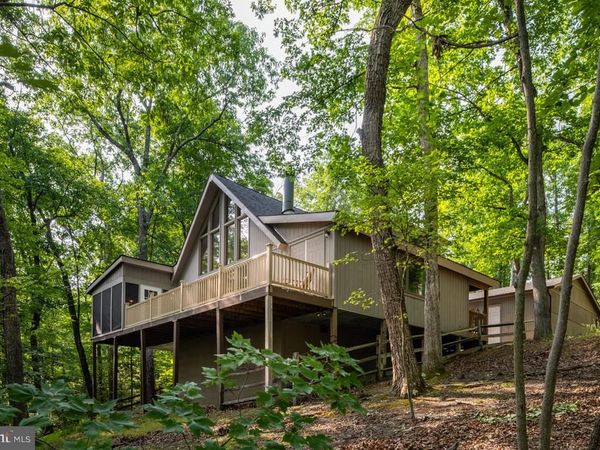 126 WINTER CAMP TRAIL, HEDGESVILLE, WV 25427