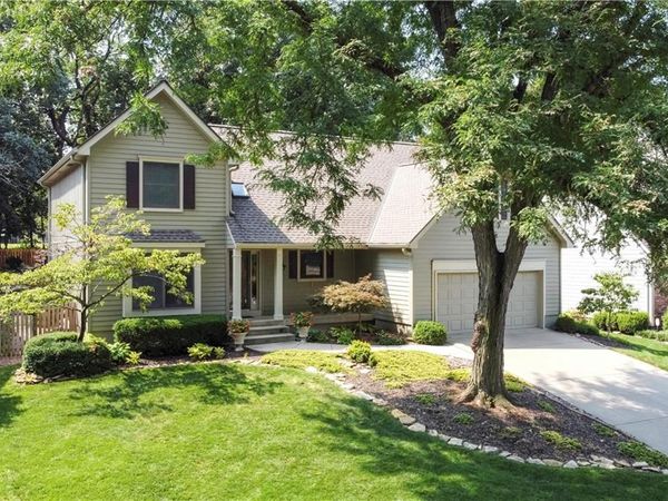 9613 W 115th Terrace, Overland Park, KS 66210