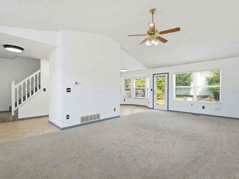 3320 Bellowind Drive, Reynoldsburg, OH 43068 Photo 9