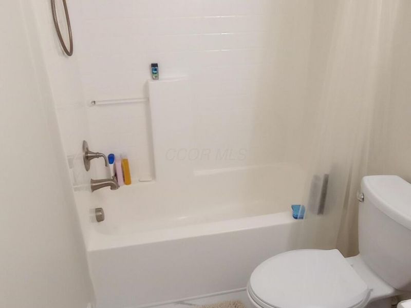 5888 Abernathy Lane, Unit 5888A, Columbus, OH 43232 Photo 22