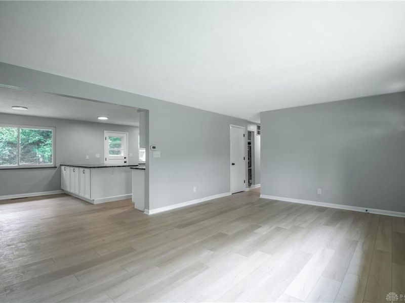 1191 Berna Lane, Kettering, OH 45429 Photo 8
