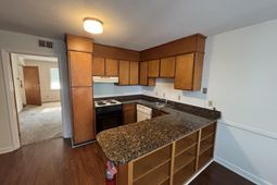 1702 Dalloz Road photo 4