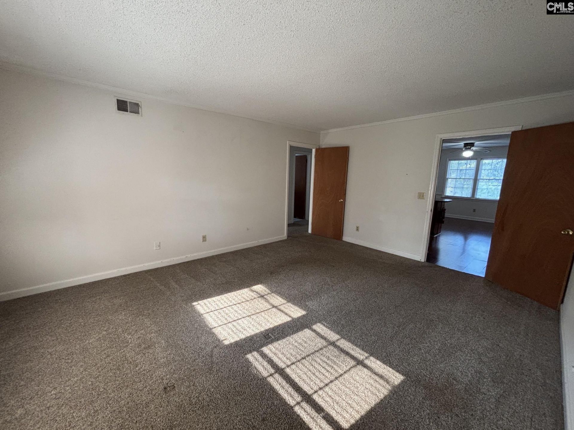 1702 Dalloz Road Photo 5