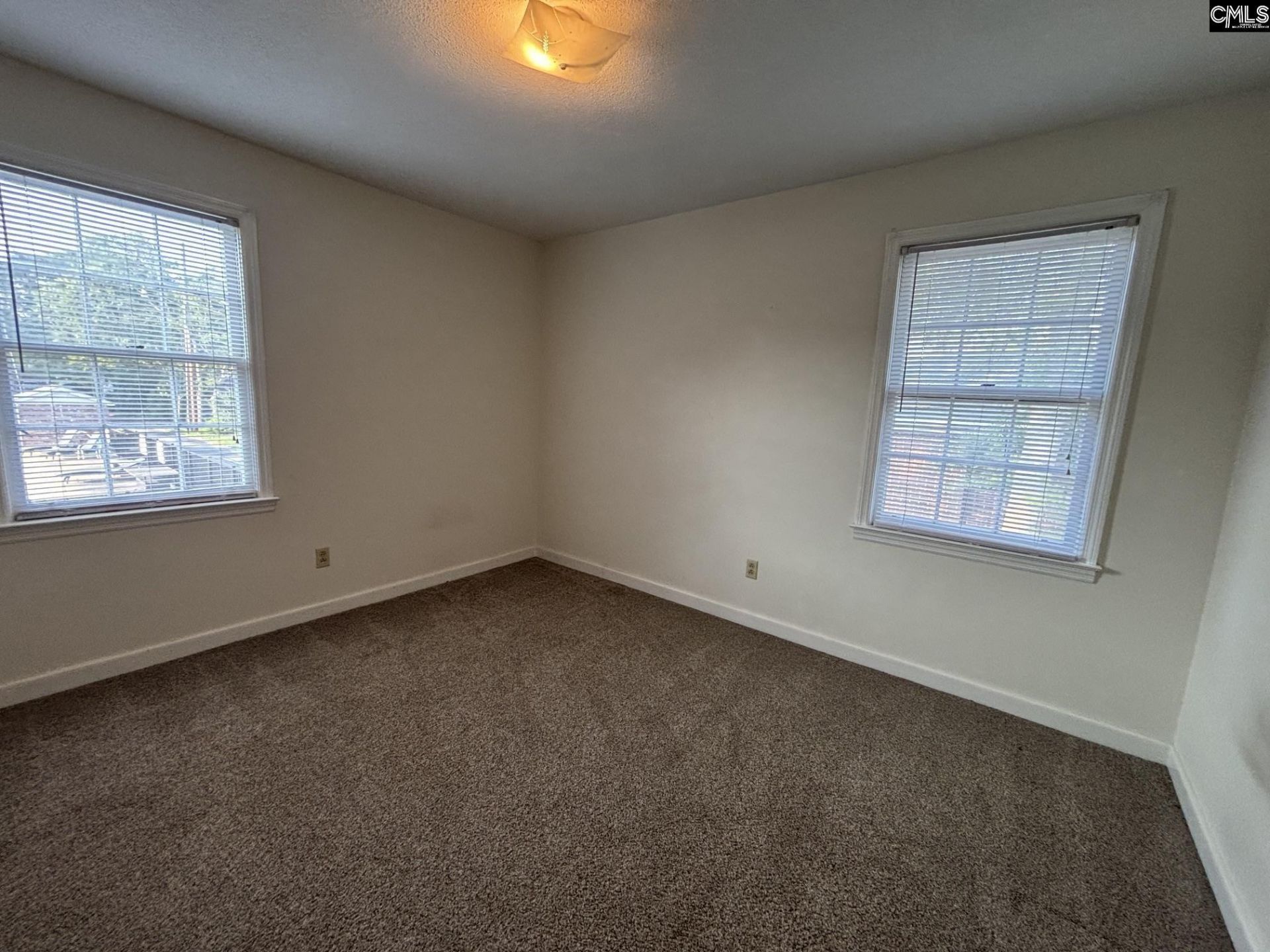 1702 Dalloz Road Photo 8