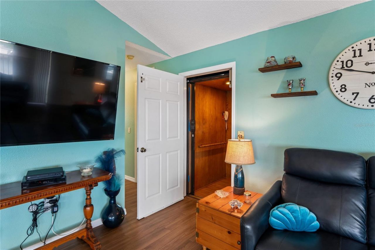 3294 Minnow Creek Drive, Hernando Beach, FL 34607 Photo