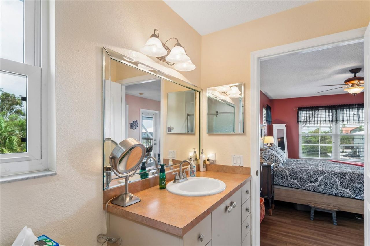 3294 Minnow Creek Drive, Hernando Beach, FL 34607 Photo