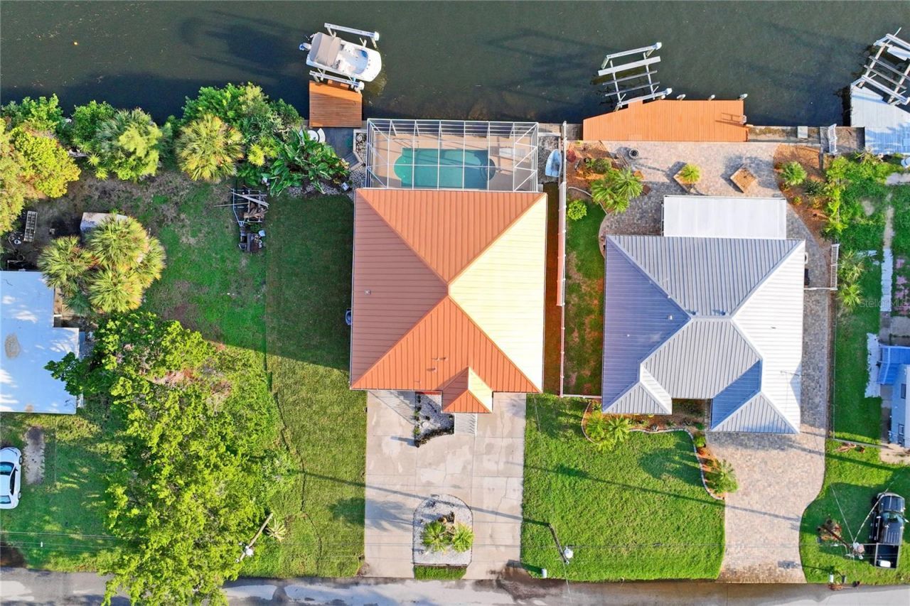 3294 Minnow Creek Drive, Hernando Beach, FL 34607 Photo