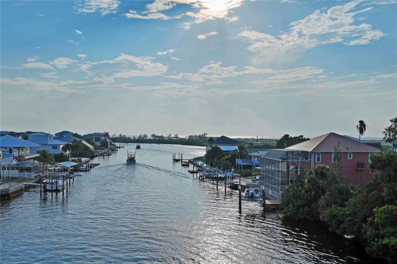 3294 Minnow Creek Drive, Hernando Beach, FL 34607 Photo