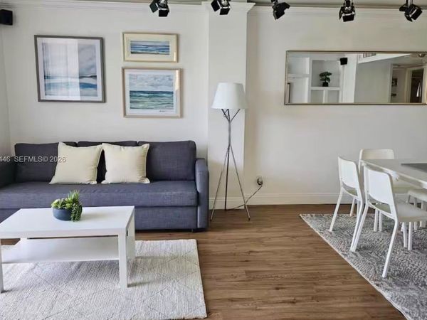 2903 N Miami Beach Blvd , Unit 201, North Miami Beach, FL 33160