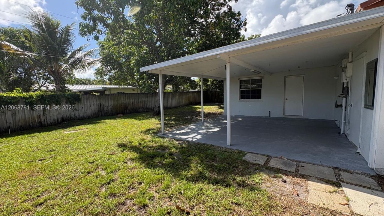 251 N 68th Ter, Unit 251, Hollywood, FL 33024 Photo